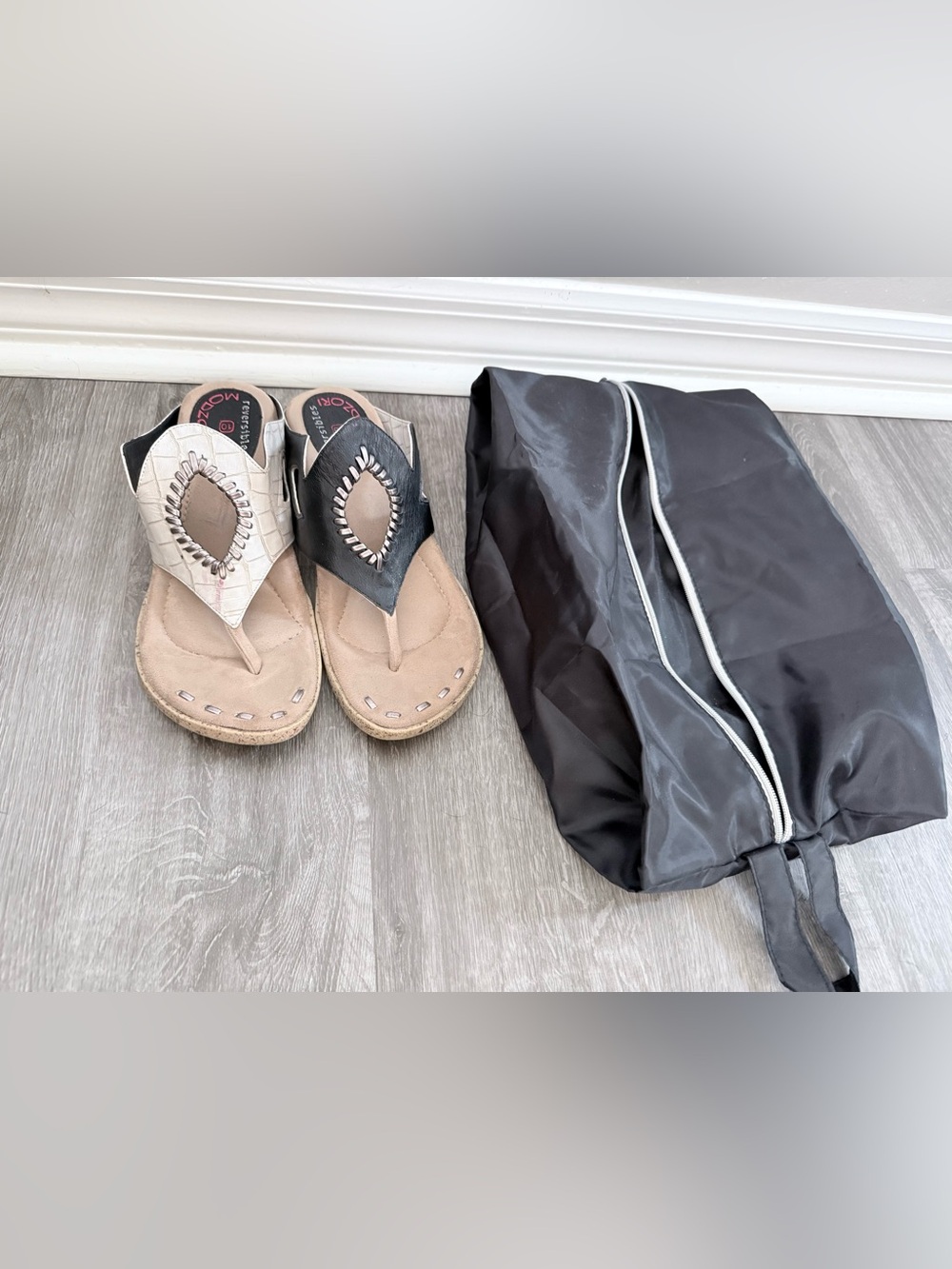 Modzori slip in wedge reversible